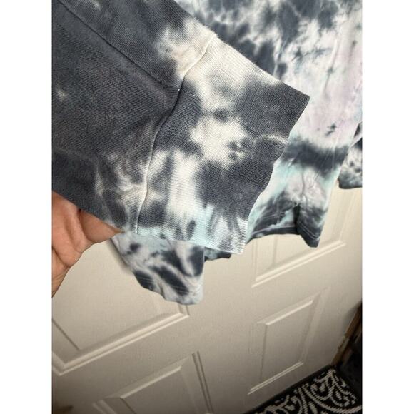 Pink Victoria's Secret Tie Dye Shirt Women's XS Long Sleeve Tee Black Blue Crew - Picture 4 of 8